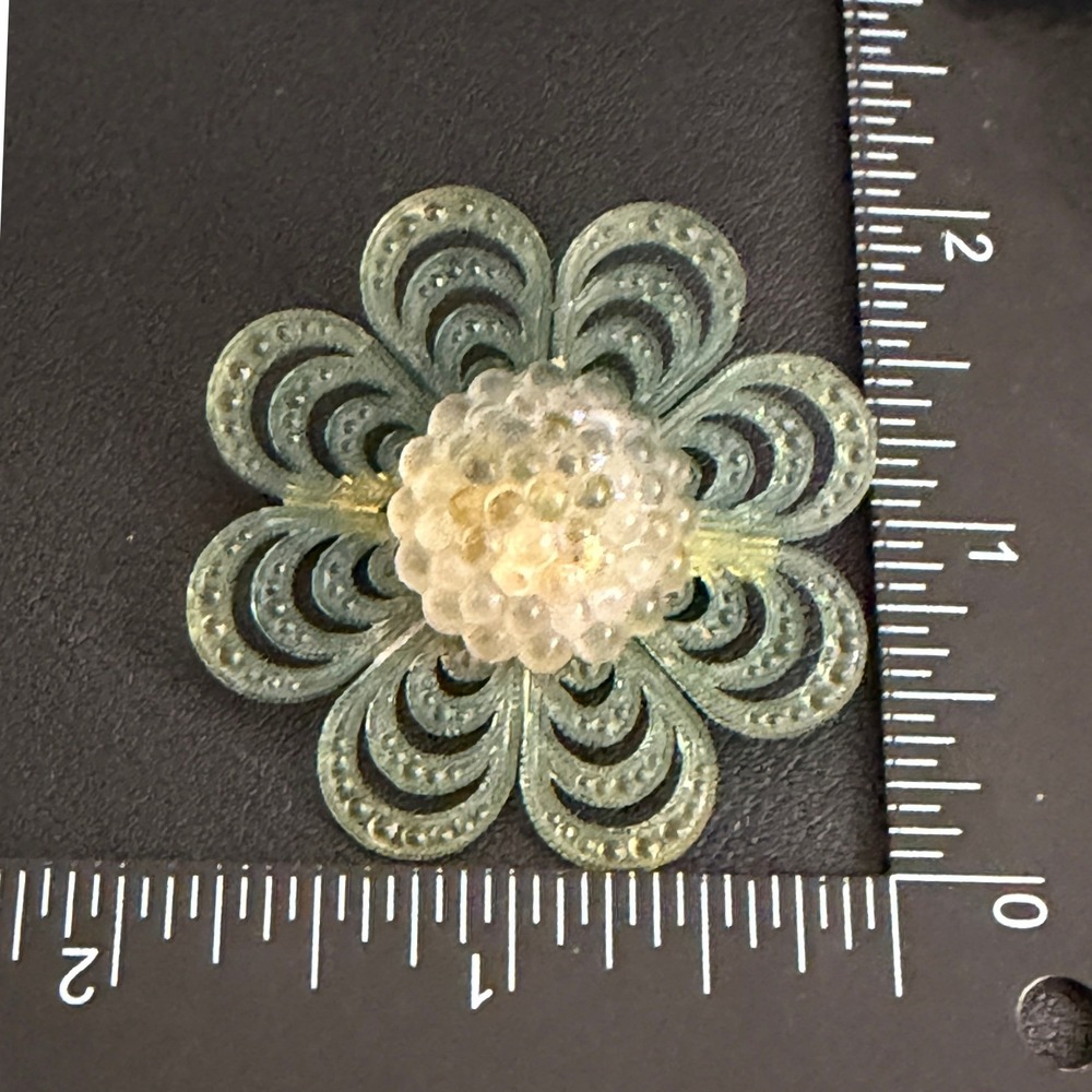 Vintage Lucite Brooch Flower Green Retro - Picture 4 of 5
